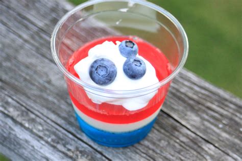 Jun 27, 2019 · red, white and blueberry trifle. Good Clean Fun: Red, White, and Blue Jello Cups