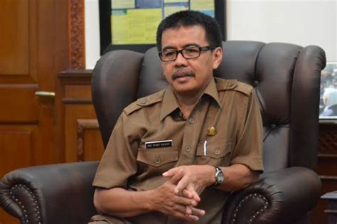 Kami menawarkan perkhidmatan pendaftaran syarikat di ssm, kementerian kewangan, cidb, pkk secara online. Pendaftaran Direksi PD PPJ Kota Bogor Bakal Secara Online ...