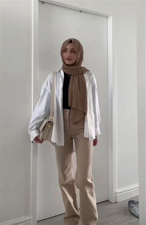 hijab styles hijabs outfits hijab outfit tops casual dressing hijab style casual hijabi