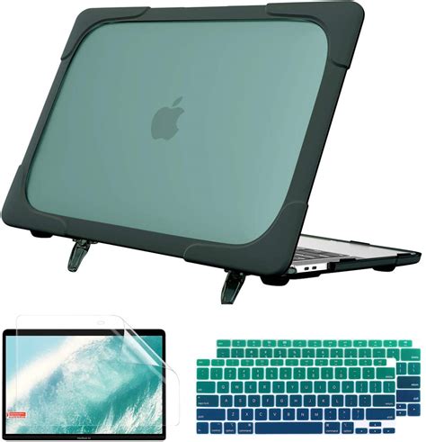 15 Best Macbook Air Cases 2022
