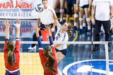 No 14 BYU Women S Volleyball Wins On The Road The Daily Universe