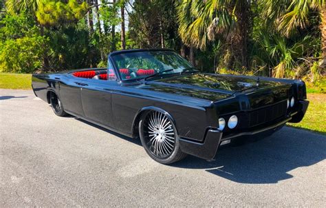 Find great deals on thousands of lincoln continental for auction in us & internationally. 1967 Lincoln Continental Convertible for sale #64872 | MCG