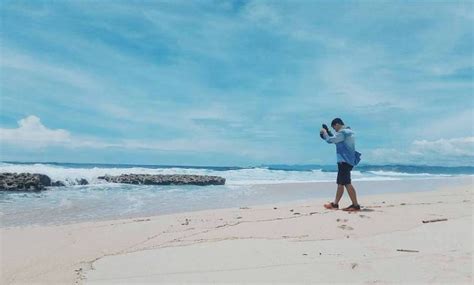 Tjoe tik kiong temple is minutes away. 10 Foto Pantai Molang di Tulungagung, Akses Menuju Pucang Laban Peta Map Misteri | JejakPiknik.com