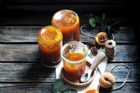 Confiture De Pêches De Vigne And Vanille