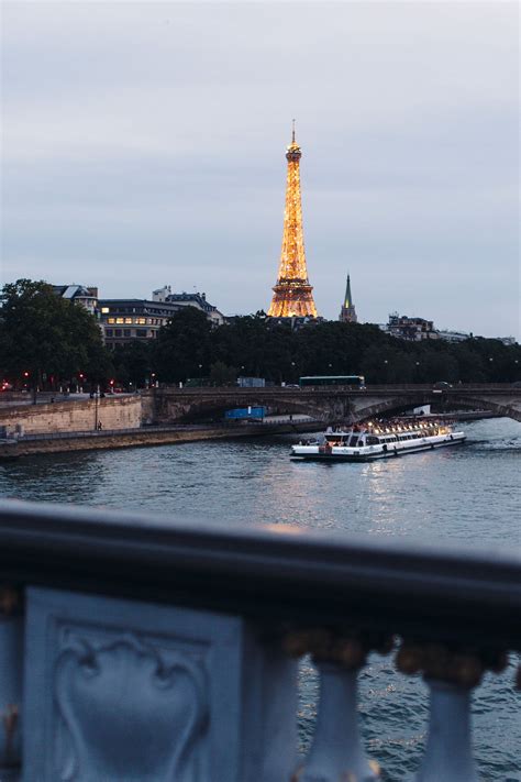 The Paris Nouvelle Vague By Cartier Paris Paris Skyline Vague