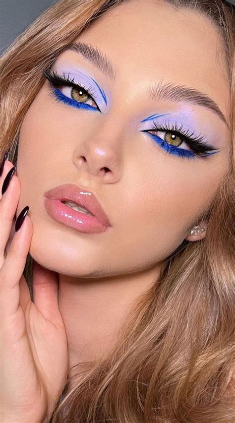 42 Summer Makeup Trends And Ideas To Look Out Cobalt Blue And Lavender