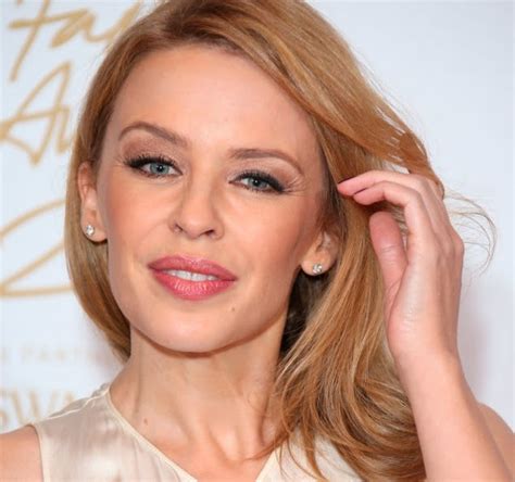 Kylie Minogue Famosas Al Desnudo