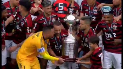 Flamengo Campeón De La Copa Libertadores Venció 2 1 A River Plate Con