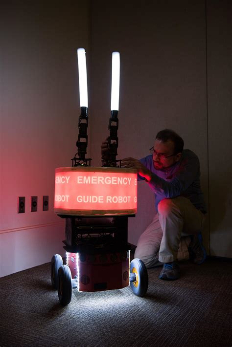 Paul Robinette and Rescue Robo [IMAGE] | EurekAlert! Science News Releases