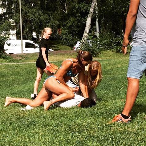 Bikini Clad Swedish Cop Makes Arrest While Sunbathing Cbs News