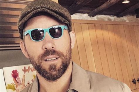 Ryan Reynolds Jokes Hes Into New Tiny Sunglasses Trend