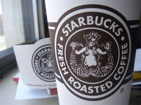 The Starbucks Logo And Its Evolution Since It Was First Created