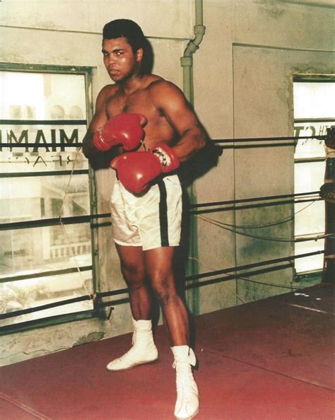 Muhammad Ali Gym Vintage 11x14 Color Boxing Memorabilia Photo Photos