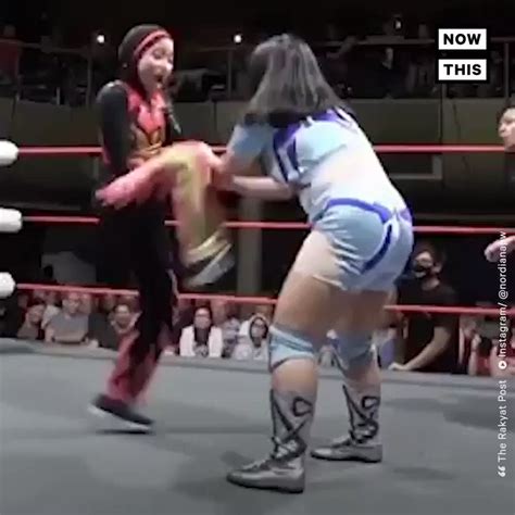 Nowthis On Twitter Meet Nor Phoenix Diana The Worlds First Hijabi Wrestler And The First