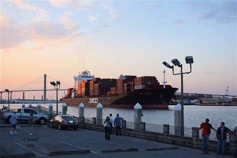 Container Ship Leaving The Port Of Savannah Savannah Chat Savannah