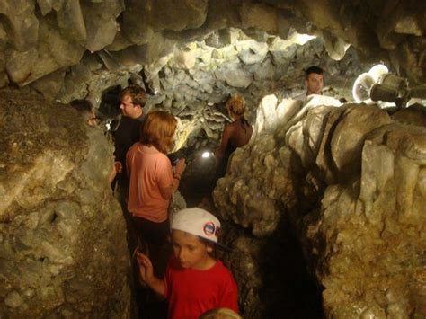 You Can Explore The Worlds Largest Geode At Put In Bay Crystal Cave