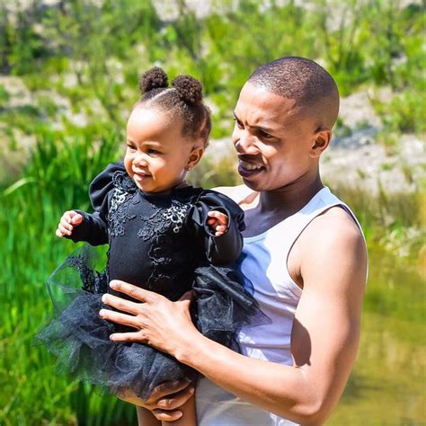 Checkout Andile Jalis Cool Photo With His Daughter Diski 365
