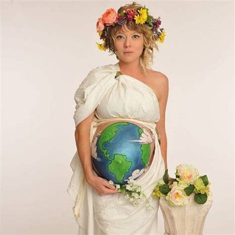 Mother Earth Costume Pregnancy Halloween Idea Pregnancy Costumes Pregnant Halloween Costumes