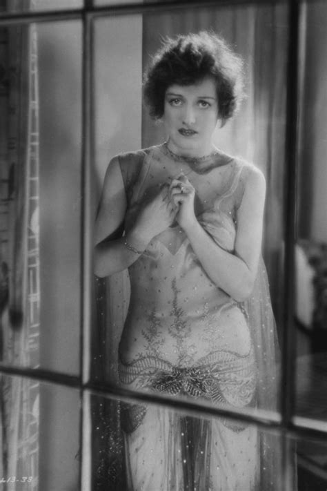 Nude pictures of joan crawford