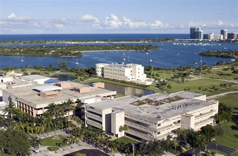 Biscayne Bay Campus Florida International University Flickr