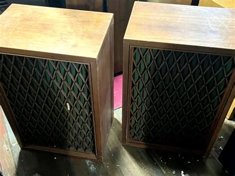 Vintage Pioneer Model Cs 63dx 4 Way Floor Speakers 28 X19x13