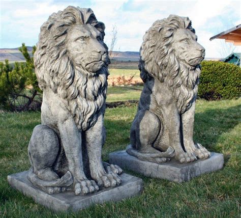 Stunning Pair Large Sitting Stone Cast Lions Garden Ornaments Lion