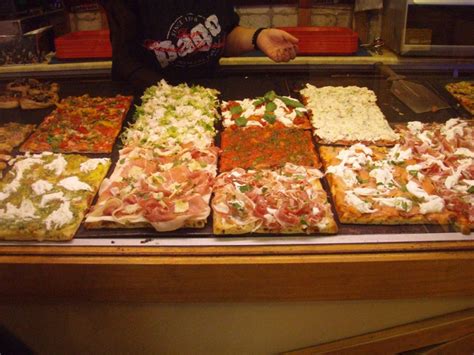 17 Best images about Pizza al taglio on Pinterest | Its you, The ...