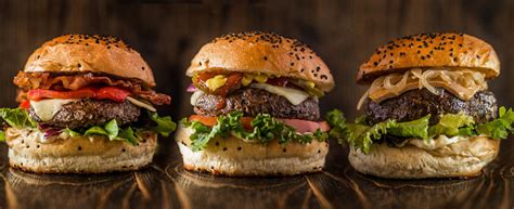 Este fin de semana, se celebra el día de la hamburguesa y en honor de tan noble y delicioso platillo, acudimos a burgerman, uno de aquí les van 5 de mis burgers favoritas en méxico. Festival de la Hamburguesa en Huauchinango - Puebla Dos 22