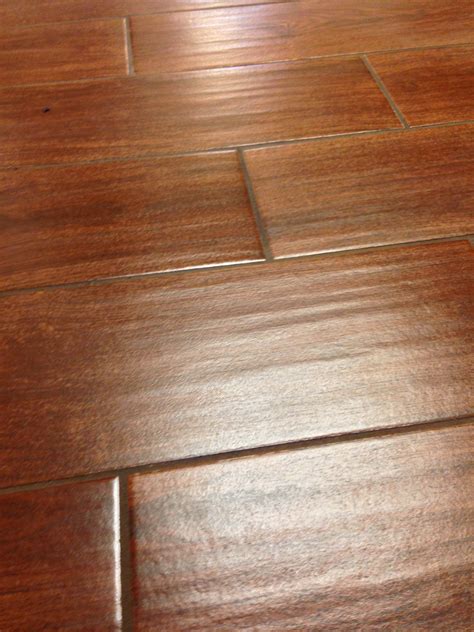 Penting Bathroom Floor Tile That Looks Like Wood Baru