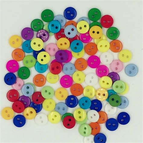 New 200pcspack 9mm Round Resin Mini Tiny Buttons Sewing Tools