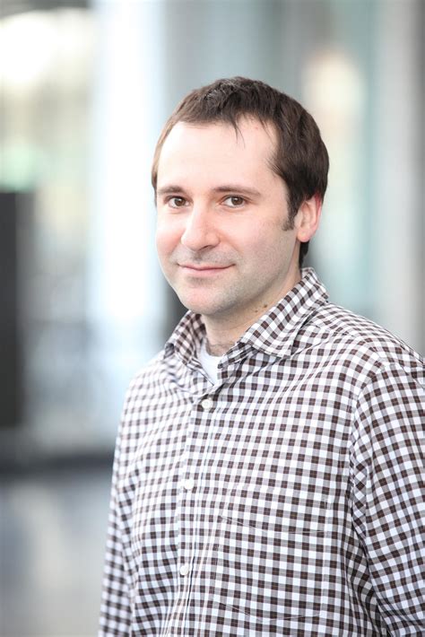 Köyden kasabaya kamyonetiyle mal taşıyarak üç beş. Thesis Thursday with Salim Murad / KXCI