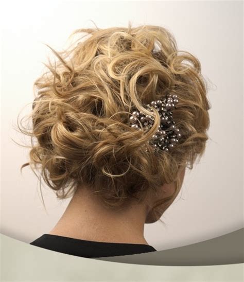 12 Glamorous Wedding Updo Hairstyles For Short Hair Pretty Designs