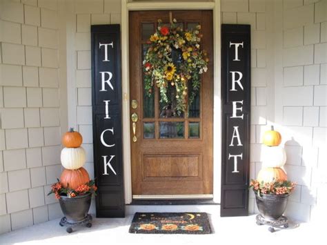 Then they pass out candy from their trunks. Outdoor Halloween Decorating Ideas | Halloween tricks ...