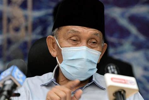Homestay muslim (click for more). Johor benar 40 jemaah tunai solat Jumaat, fardu mulai esok ...