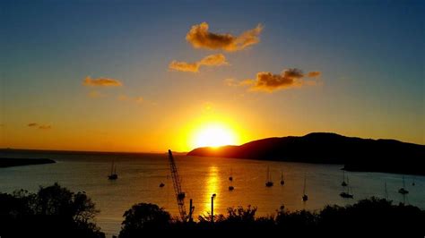 Super Sunset In St Thomas Virgin Islands Sunset Island Celestial