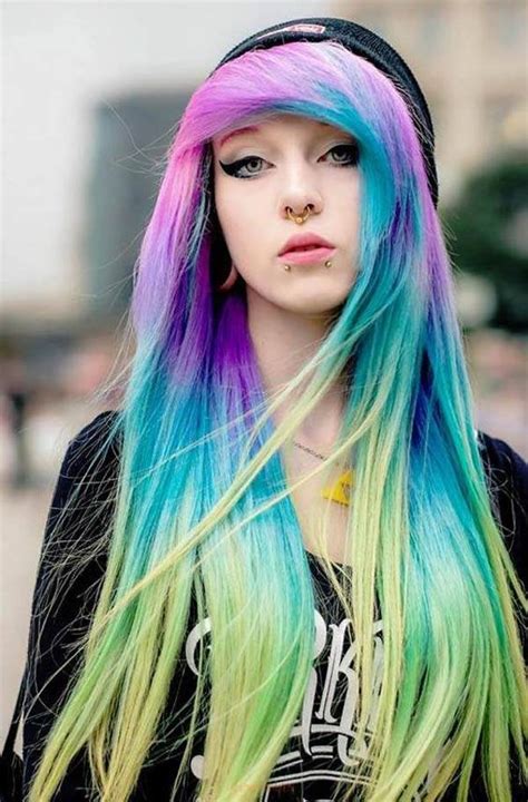 119 Expressive Emo Hair Options To Try For A Cool Appeal Emo