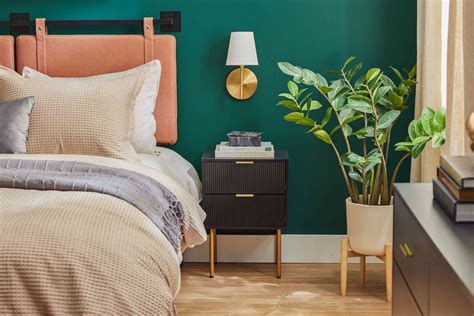 How Tall Should A Nightstand Be 5 Expert Tips