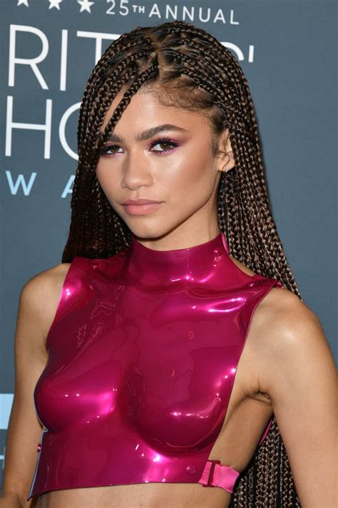 Why the sports business awards? Zendaya at the Critics' Choice Awards 2020 Pictures ...