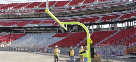 49ers Install Nfls First Collapsible Field Goal Posts Levis Stadium