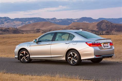 Honda Announces Its First Plug In Hybrid The 2014 Accord Greener Ideal