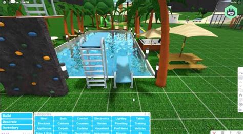 Bloxburg Backyard Pool