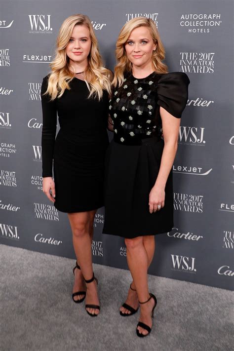 34 Photos Of Reese Witherspoon And Ava Phillippe That Will Make You Do