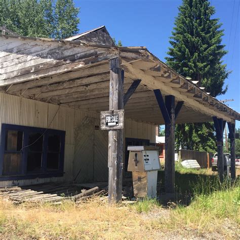 Abandoned Gas Station Ft Klamath Oregon Urbanexploration