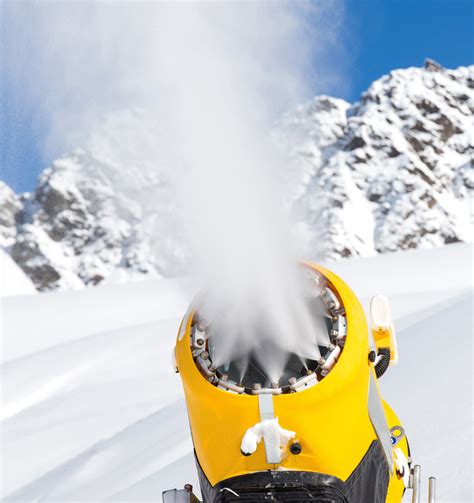 How Does A Snow Machine Work