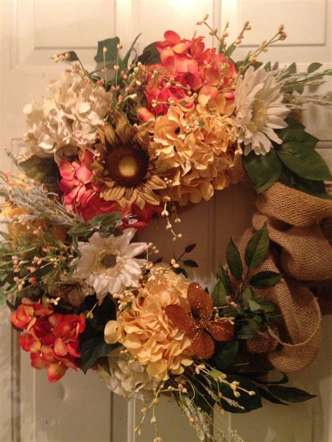 Pin By Lynn Langley On Wreaths And Flower Arrangements Flower
