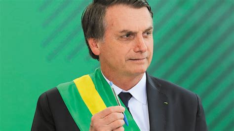 Bolsonaro Critica Ajuda A Famílias De Presos E Promete Rever Regras
