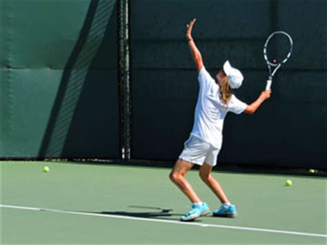 Female tennis coach offers private lessons for children, adults and or groups. Junior Tennis Camp Los Angeles