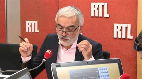 Pascal #praud a passé un lundi 12 novembre agité sur le plateau de. Pascal Praud : "Ségolène Royal est intouchable" - RTL ...