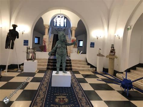 Clotilde armand, veste proastă pentru elevi. USR-iștii și-au expus idolii la primăria condusă de ...