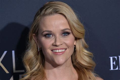 Reese Witherspoon Confirms Legally Blonde In Video Upi Com
